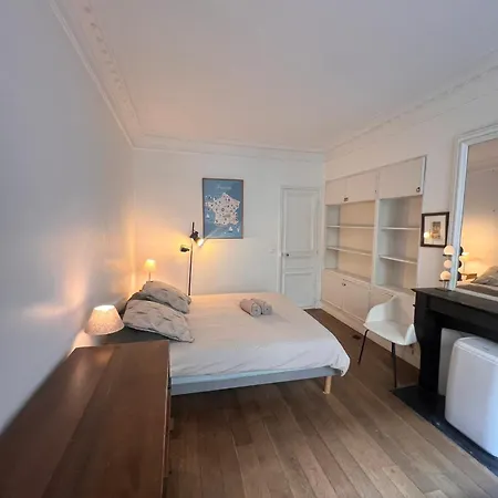 アパート Real Parisian With 2 Bedrooms And Ac
