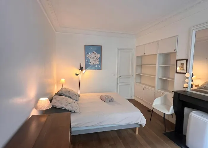 アパート Real Parisian With 2 Bedrooms And Ac